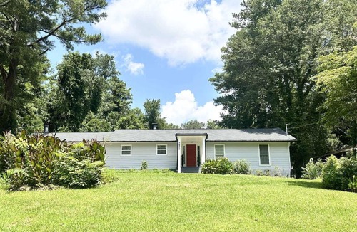 Stone Mountain House | Indian Lakes