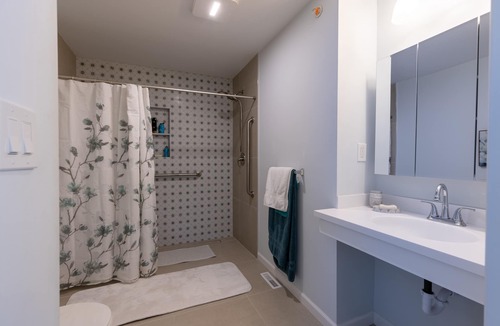 Shelton House | Inviting and spacious Shelton home, blending warmth with ample living space.