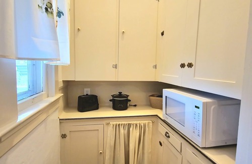 Lewiston House | Inviting Home Steps From LCSC & Downtown Lewiston