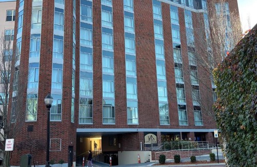 Coolidge Corner South Side Hotel | Iris Hotel Boston