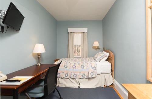 Mid-Cambridge Bed & Breakfast | Irving House at Harvard