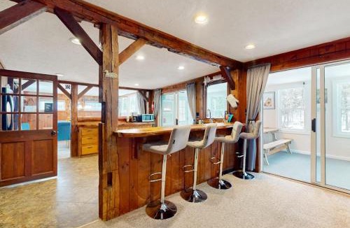 Montgomery Center House | Jay Peak Getaway on Trout River