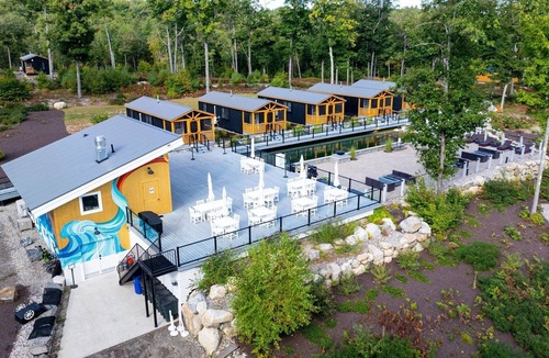 North Sebago Villa | Junco Limit 4 2 Bedroom Cabin