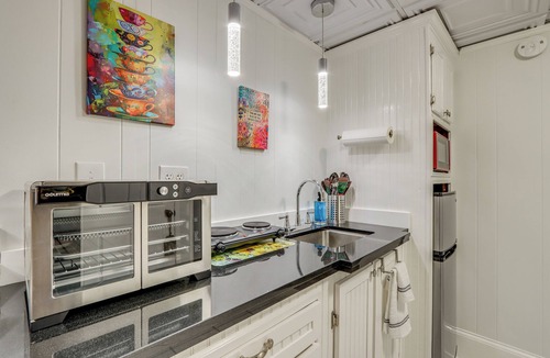 Mineral Bluff Apartment | King Studio w/Yard Near Blue Ridge