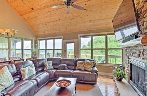 Silver Point House | Lake-View Silver Point Condo by Hurricane Marina!