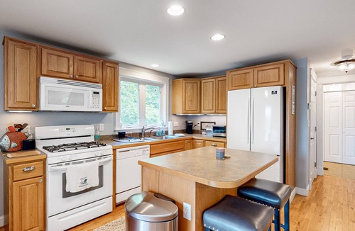 Windham House | Lakefront home on Sheldrake Cove with dock & firepit