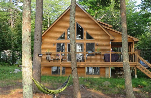 Ellsworth Ski Chalet | Lakefront log home on Graham Lake in Ellsworth, Maine
