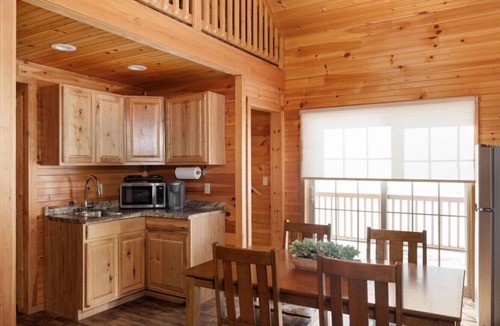 Bethlehem Cabin | Lakefront Two King Cabin White Mountains