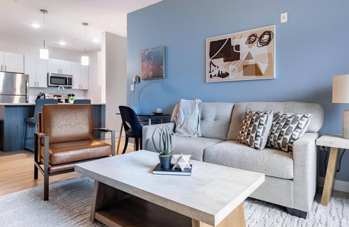 Windsor Apartment | Landing | Beautiful 2BD, Gym, Clubhouse