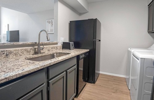 Cordova Apartment | Landing | Incredible 2BD, Gym, Clubhouse