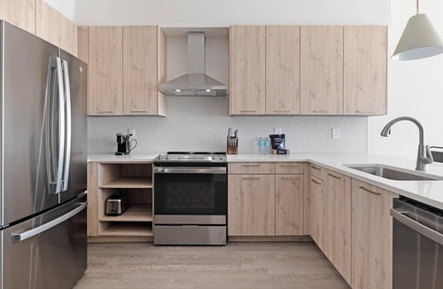 Crestline Heights Apartment | Landing | Modern 2BD, Clubhouse, Gym