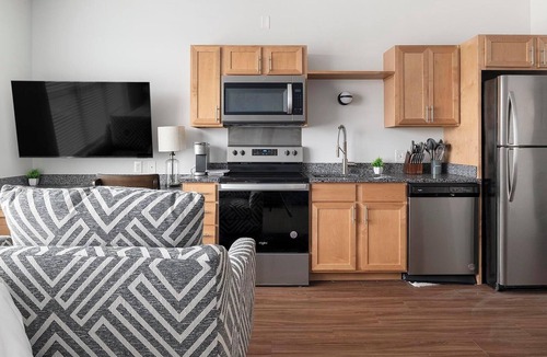 Five Points South Apartment | Landing | Modern Studio, Gym, Yoga Studio