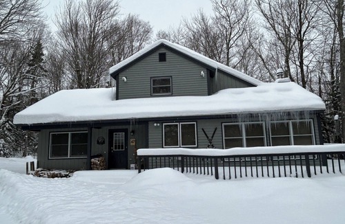 Wilmington House | Let It Snow!
