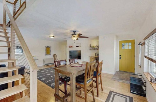Bear Valley Cabin | Little Black Bear | Hillside Cottage | City Views
