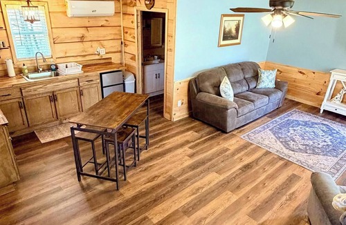 Cedar Bluff Cabin | Little River Hideout - Two Cabins on Little River