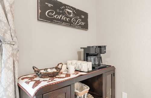 Table Rock Condo | Live the Branson Experience | Near Strip & Table Rock Lake (PR 6-13)
