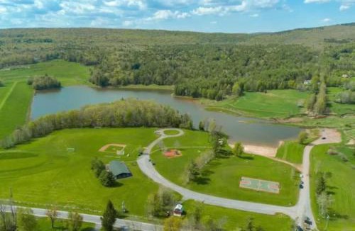 Maplecrest House | Log Home w Mountain Views Near Windham & Hunter Ski Resorts