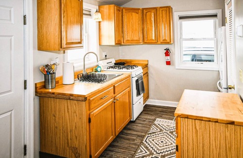 Salisbury Beach House | Love Shack: Oceanfront Getaway - Salisbury Beach Music Nights & Weekend Fireworks!