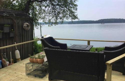 Dover House | Lovely Waterfront Suite, New Hampshire Seacoast