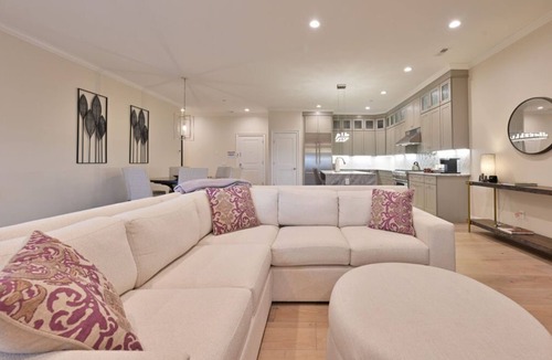 Wyoming Apartment | Luxe & Comfort 3BR Suite in Picturesque Woodlands