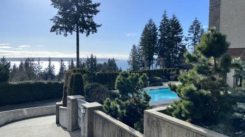 West Vancouver House | Luxury accomodation in West Vancouver