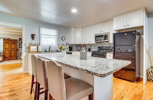 Mammoth Spring House | Mammoth Spring River Retreat: Family Gem, Big Yard