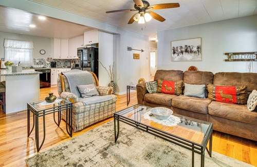 Mammoth Spring House | Mammoth Spring River Retreat: Family Gem, Big Yard