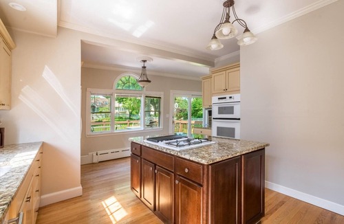 Stoneham House | Marvelous Stoneham 4BR House, near Shops & Restaurants, by Blueground