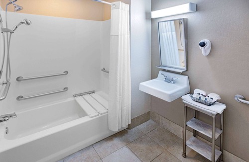 Johnstown Hotel | Microtel Inn & Suites by Wyndham Johnstown