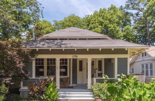 Central Gardens House | Midtown Central Gardens Bungalow