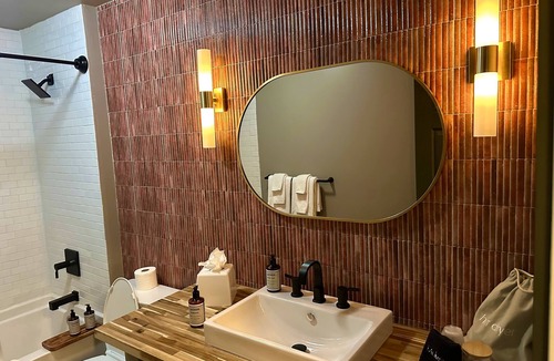 Gardiner Hotel | Minnewaska Lodge