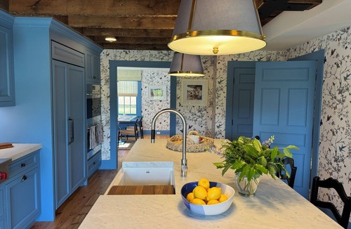 Simsbury Center House | Mint restored historic Simsbury 4BR estate; optional 1BR apt; all new amenities