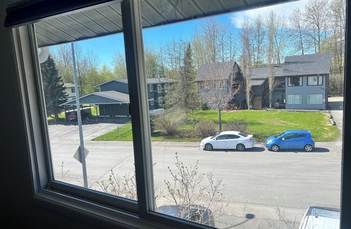 Fairview Apartment | Minutes from downtown Anchorage quiet, gorgeous two bedroom!