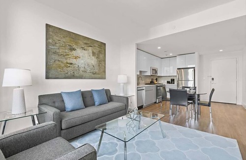 White Plains Apartment | Modern 1BR Apt | Fitness Center | Downtown White Plains