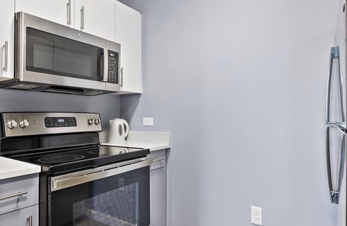 Everett Apartment | Modern 1BR Near Encore ut6d