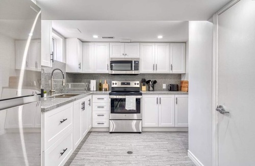 Hamilton Condo | Modern 2BR Basement Suite | Near McMaster & Mohawk