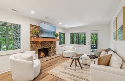 Big Canoe House | Modern Haven