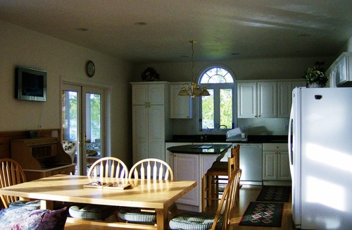 Meredith House | Modern Lakefront 4 Bdrm, 3 Bath, Home Close To Meredith Center, Beautiful Views