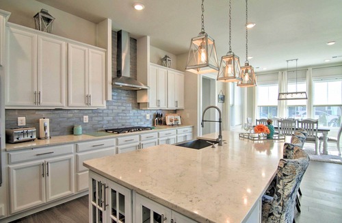 Lewes Cottage | Modern Lewes Home w/Deck, Grill + Pond View!