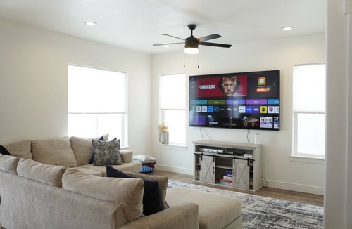 Mapleton House | Modern Mapleton Retreat