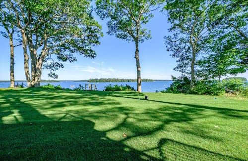 Freeport Villa | Modern Ocean Front Home 4 bed, 5 bath Freeport