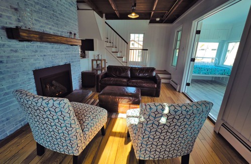 Wareham Center House | Modern Romantic Cottage on Mirror Cove