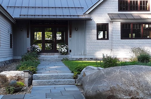 Holderness House | Modern waterfront home on Squam Lake