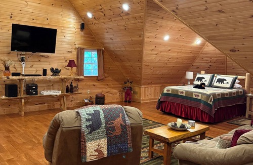 Morganton Bed & Breakfast | Morganton Point Bed & Breakfast Nestled just minutes from downtown Blue Ridge.
