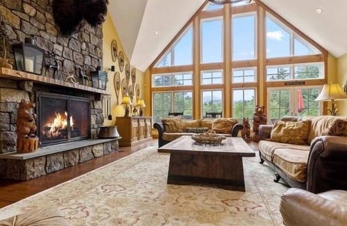 Winhall House | Most asked for Luxury Large Home at Stratton Mountain.