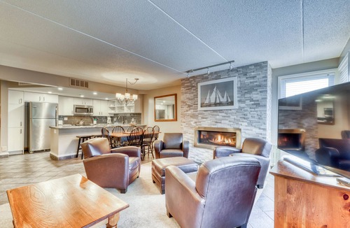The Blue Mountains Condo | Mountain-side condo Cachet Crossing next to Slopes