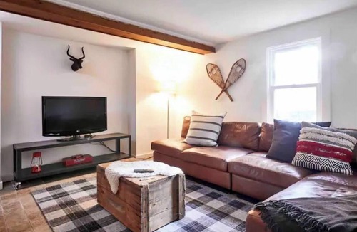 Hunter Ski Chalet | Never Lonesome Hunter: Smart 4bd Getaway near Mtn