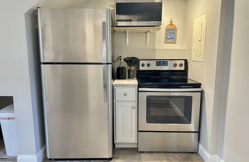 Concord Apartment | New, Clean, Downtown Getaway!