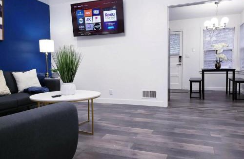 Southeast Boise Apartment | New Downtown on BSU Campus 3 Beds Fully Remodeled