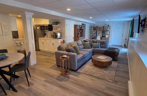 Stoughton Apartment | New Flat ~15 Mins from Boston Stadium/World Cup!
